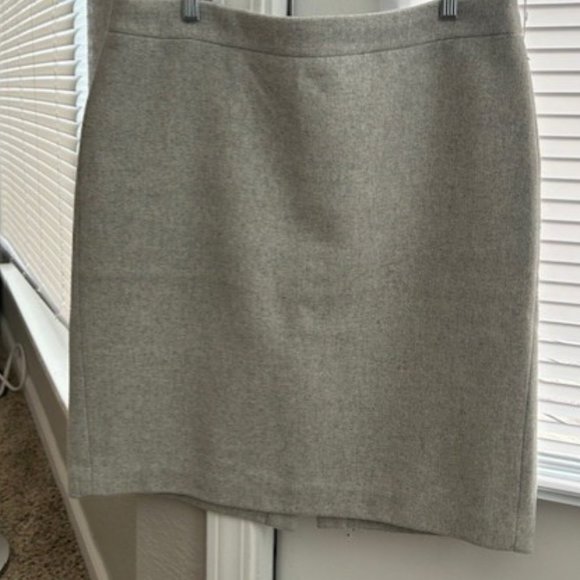 J Crew Mercantile Wool Pencil skirt Size 12 - Picture 1 of 10